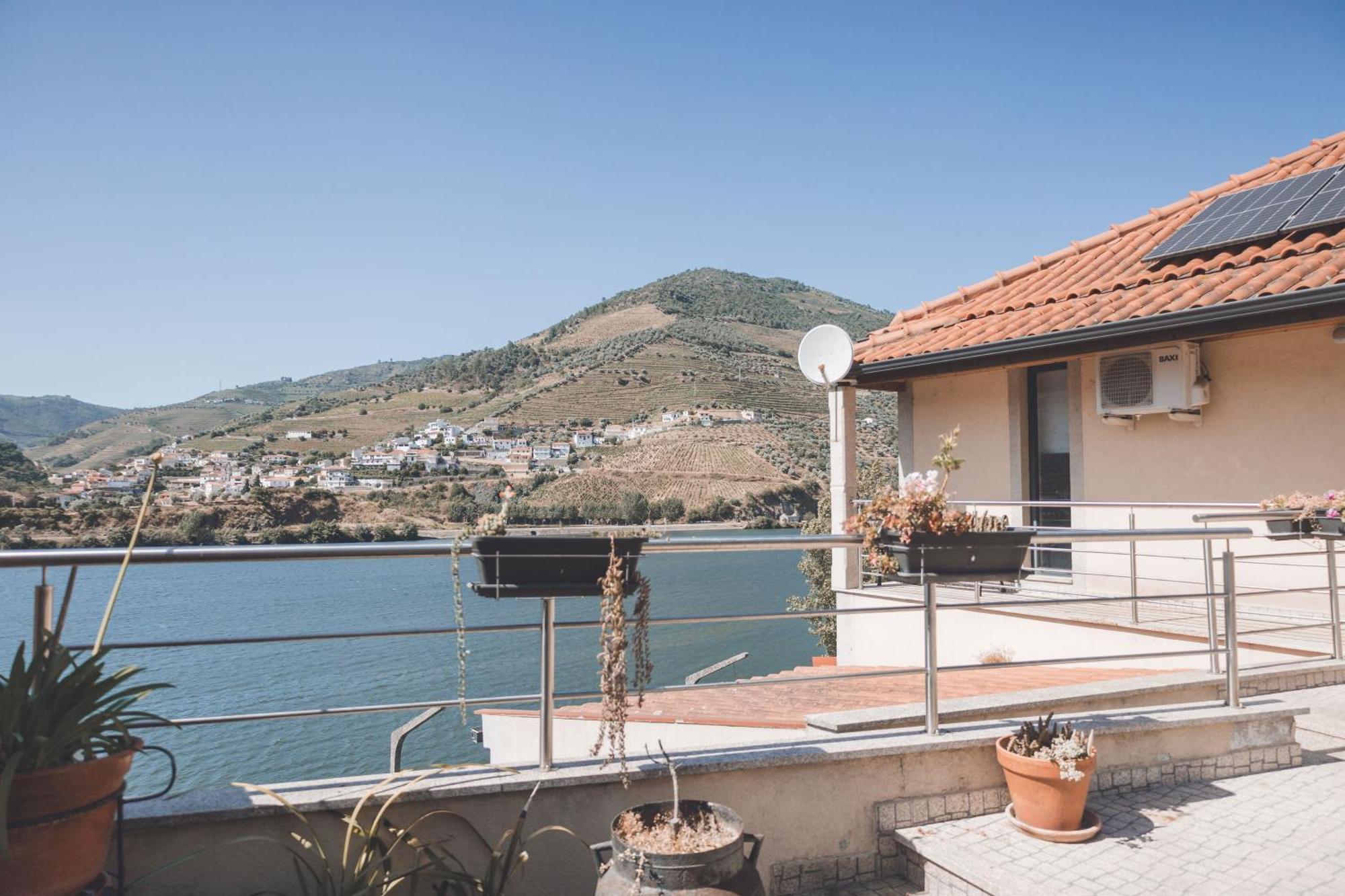 Vivenda A Beira Rio Villa Армамар Екстериор снимка